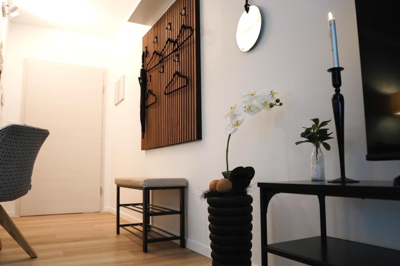 Ferienwohnung Kamin, Parkplatz, Balkon, Stilvolles Zuhause,Grosszuegig Paderborn Exterior foto